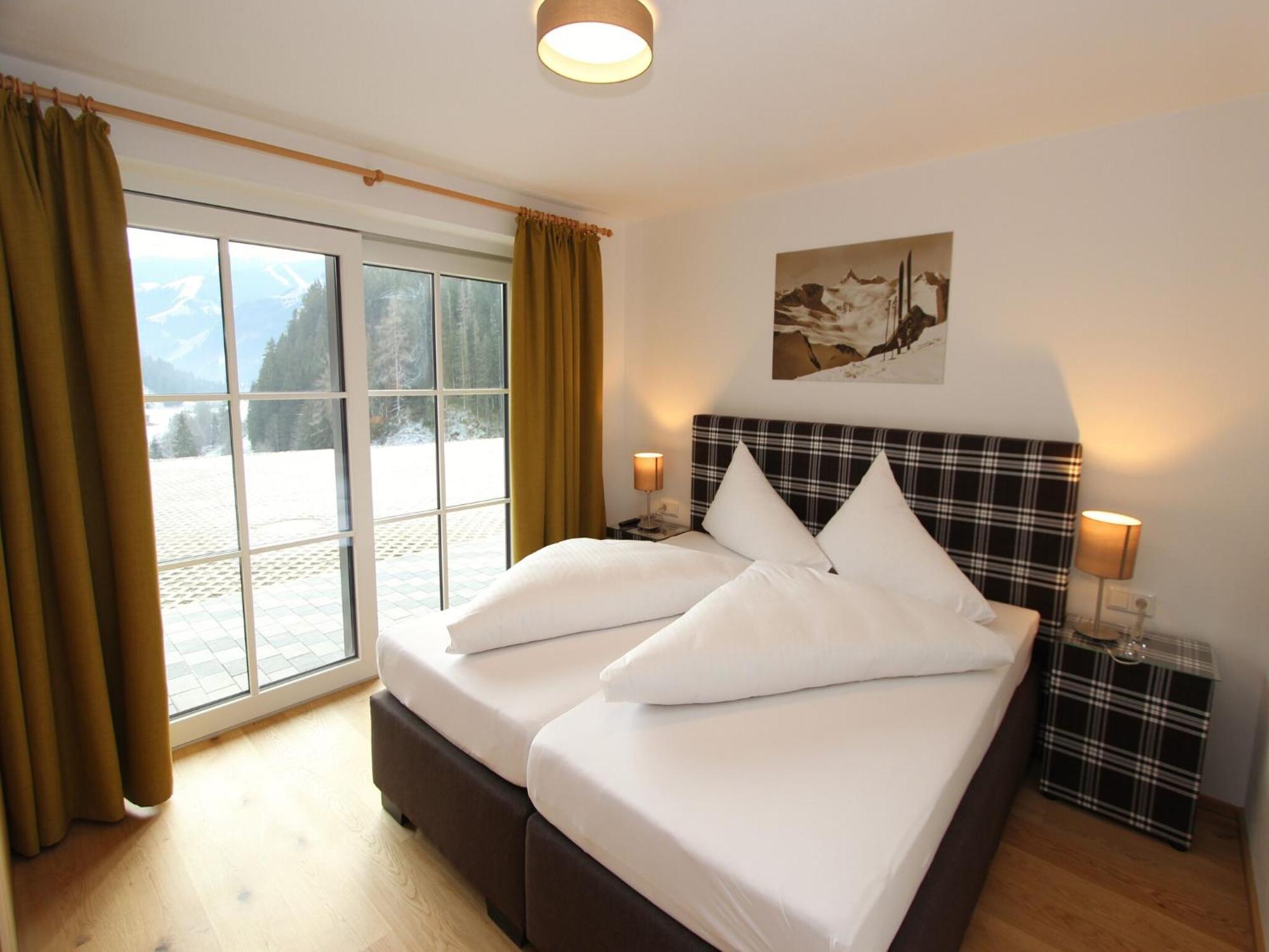 Modern Chalet With Sauna Near Ski Area In Saalbach Hinterglemm Salzburgerland Buitenkant foto