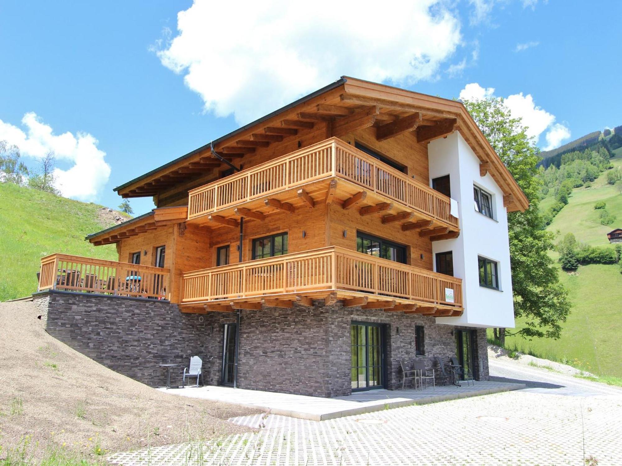 Modern Chalet With Sauna Near Ski Area In Saalbach Hinterglemm Salzburgerland Buitenkant foto